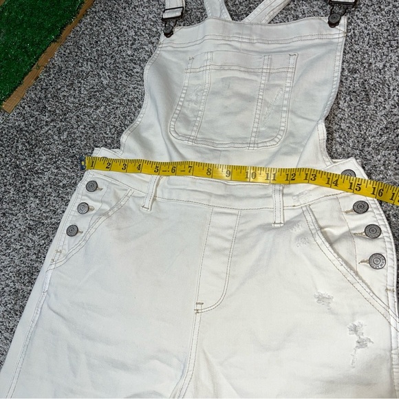 Judy Blue Overalls M Garment Dyed Straight Leg Ecru Off-White Stretch Denim Note - Picture 7 of 16